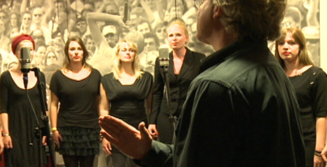 Dario Fo covert Bangarang van Skrillex live in 3voor12 radio 20 juni 2012