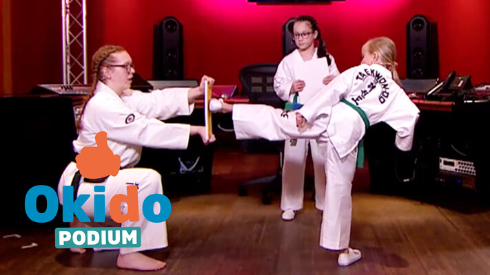 Kinderen voor Kinderen Okido podium