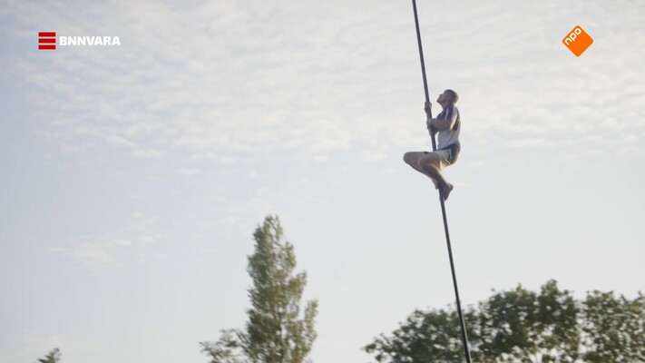 Lex gaat Fierljeppen