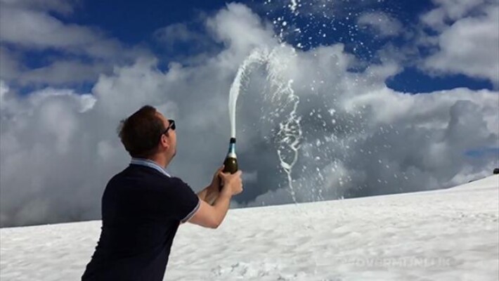 Over Mijn Lijk S6 - Aflevering 6