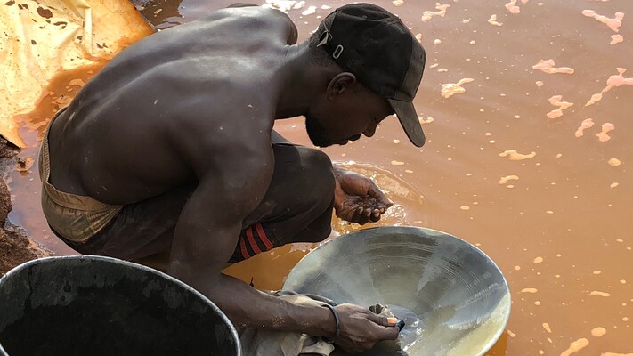 De Amazone - Aflevering 3: Suriname - 'Goudkoorts'