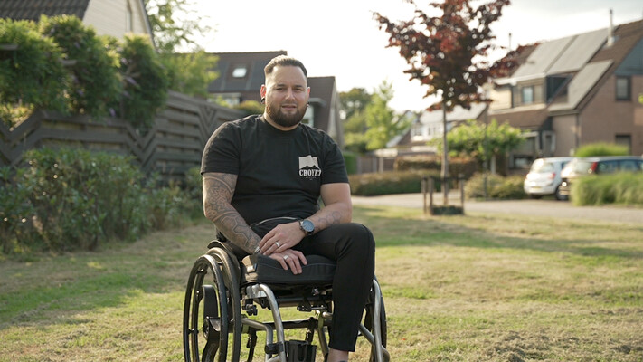 Je Zal Het Maar Hebben S25 - Aflevering 2: Met de billen bloot