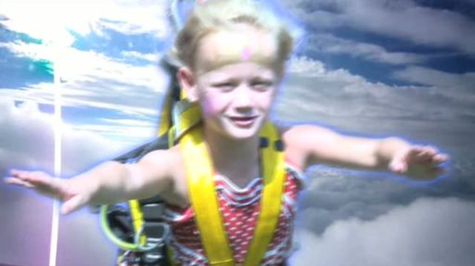 Filmpje Anne en Lotte (1)