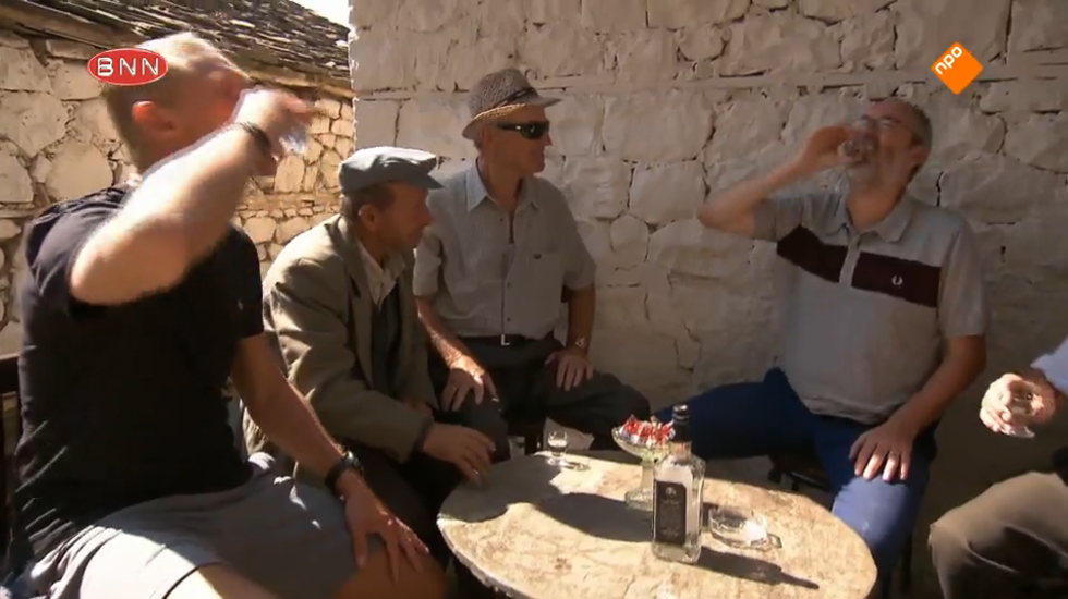 Ferry Doedens doet shotjes