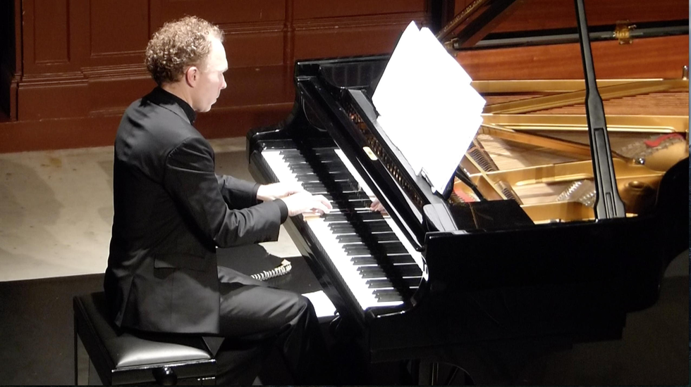 Ralph van Raat (piano)