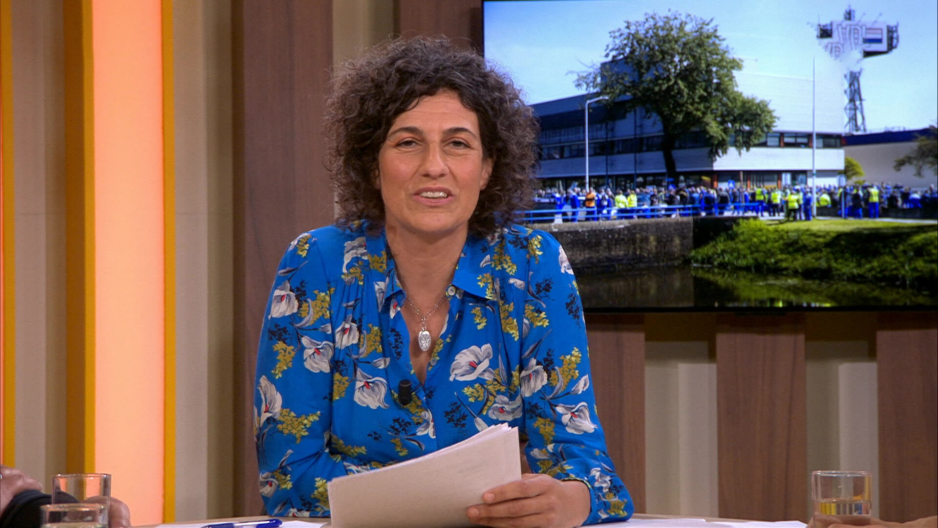 Dit is de middag DIT Dit is de middag DIT