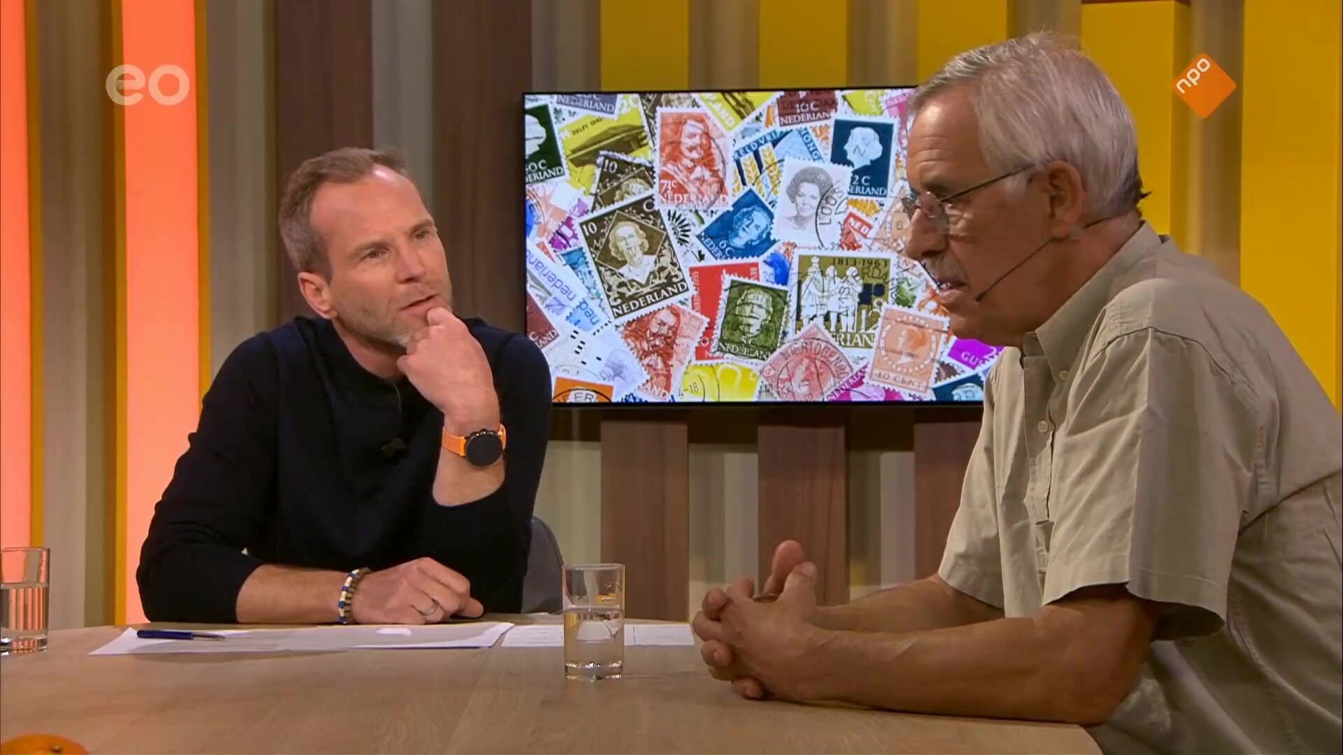 Postzegels worden duurder en duurder is dit einde van de ouderwetse