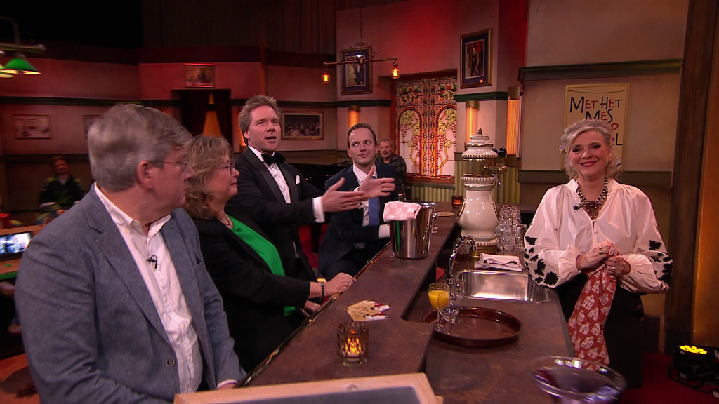 Met het Mes op Tafel gemist? Kijk het hier.