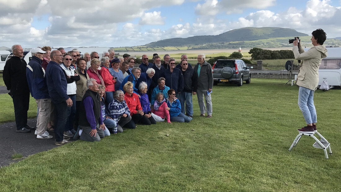 Nieuwe Single Vinzzent We zijn er bijna Nieuws van JB Productions Nieuwe Single Vinzzent We zijn er bijna Nieuws van JB Productions