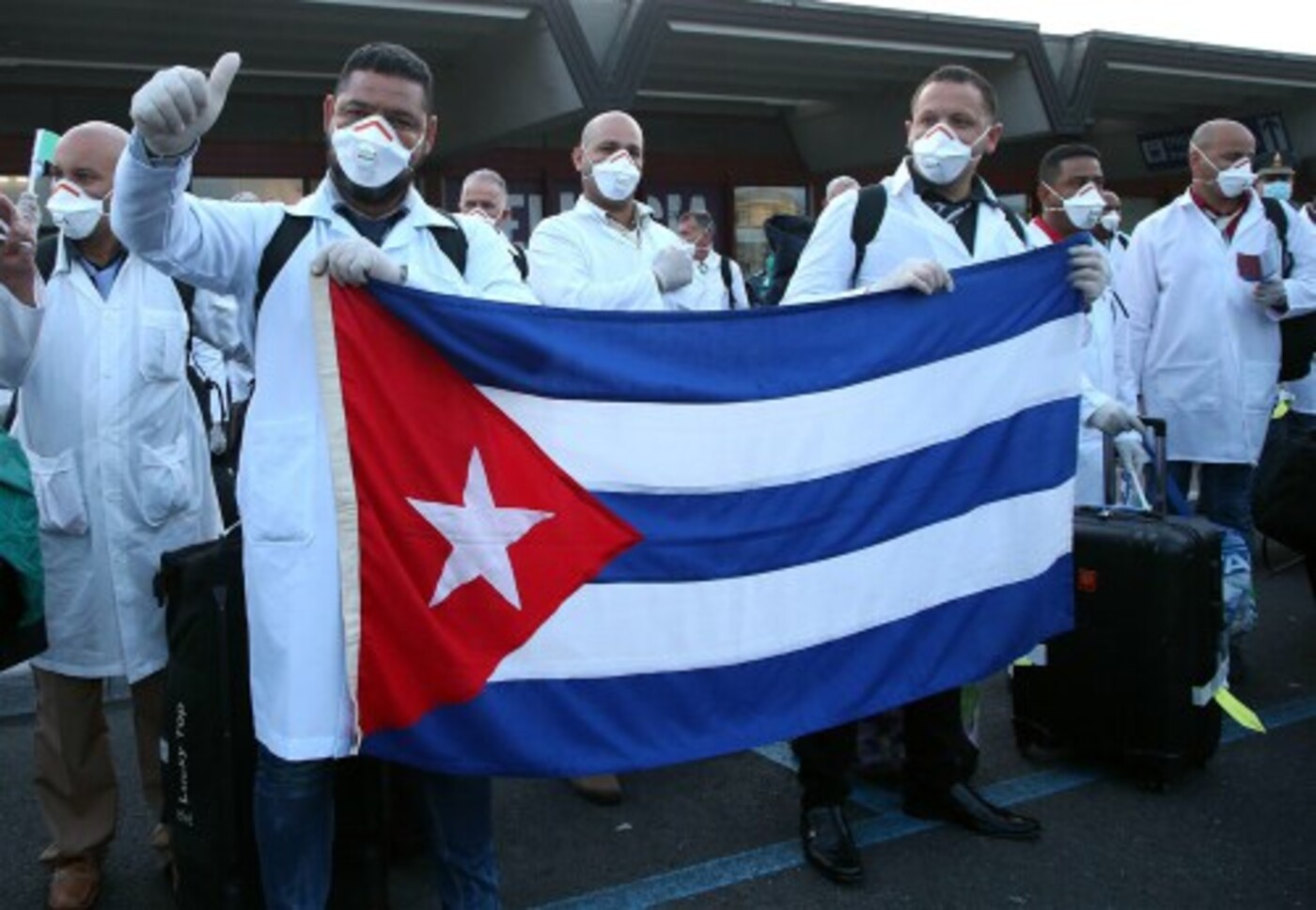 #332 - Cuba geneest de wereld van corona