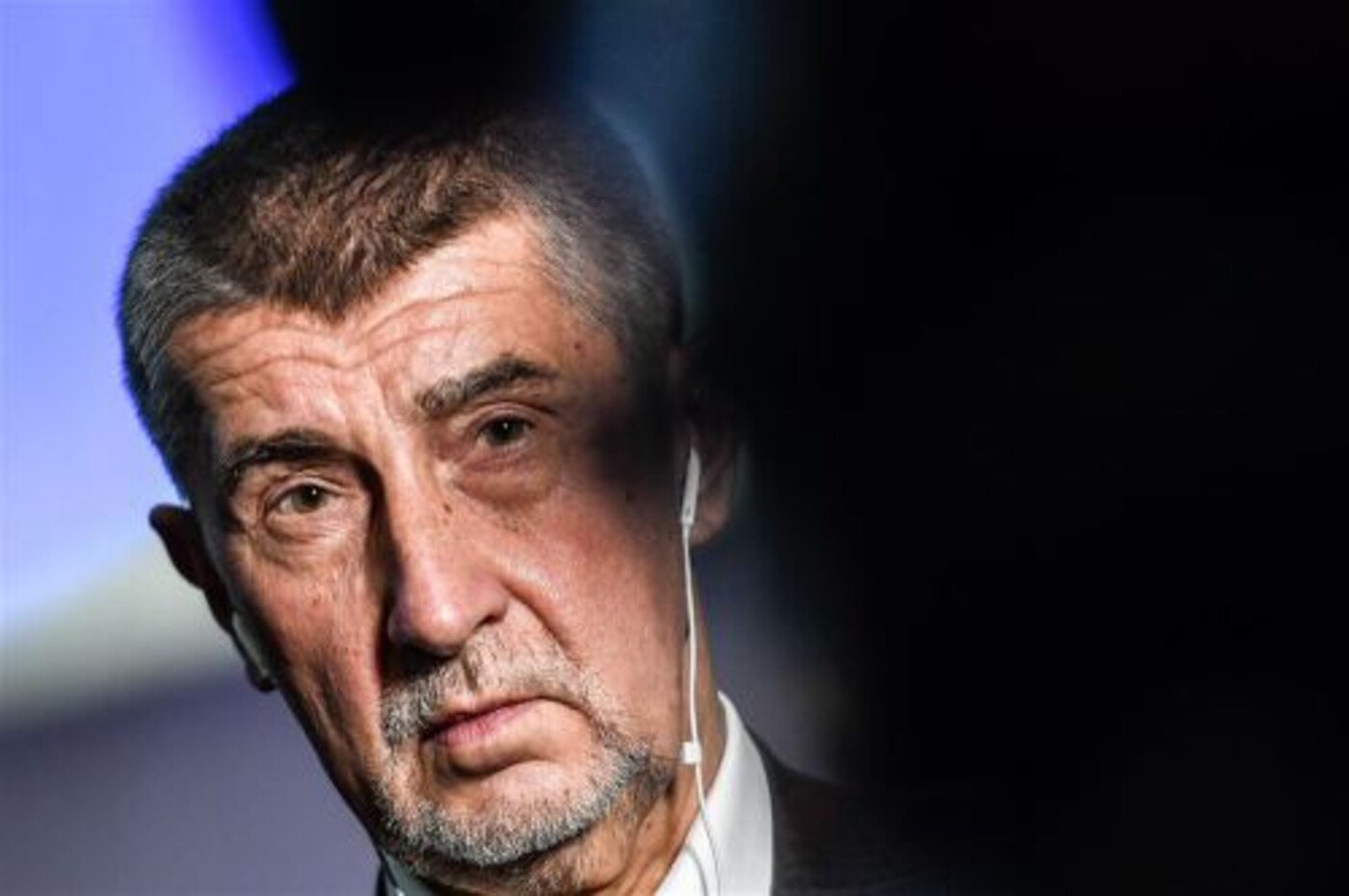 Anti-EU premier aan het roer in Tsjechië
