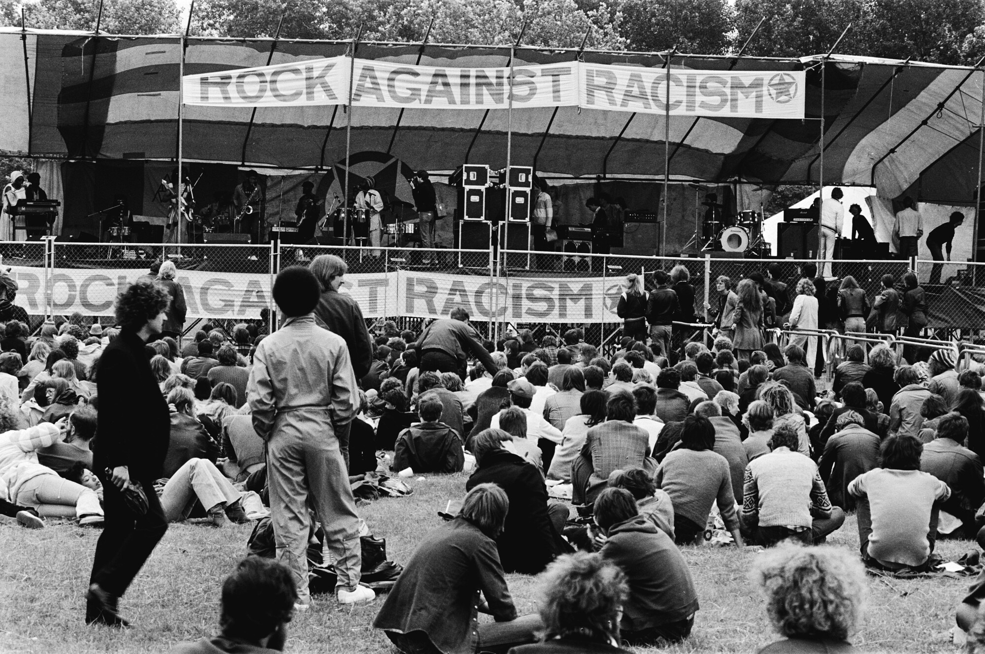 #491 - Rock Against Racism in de film White Riot