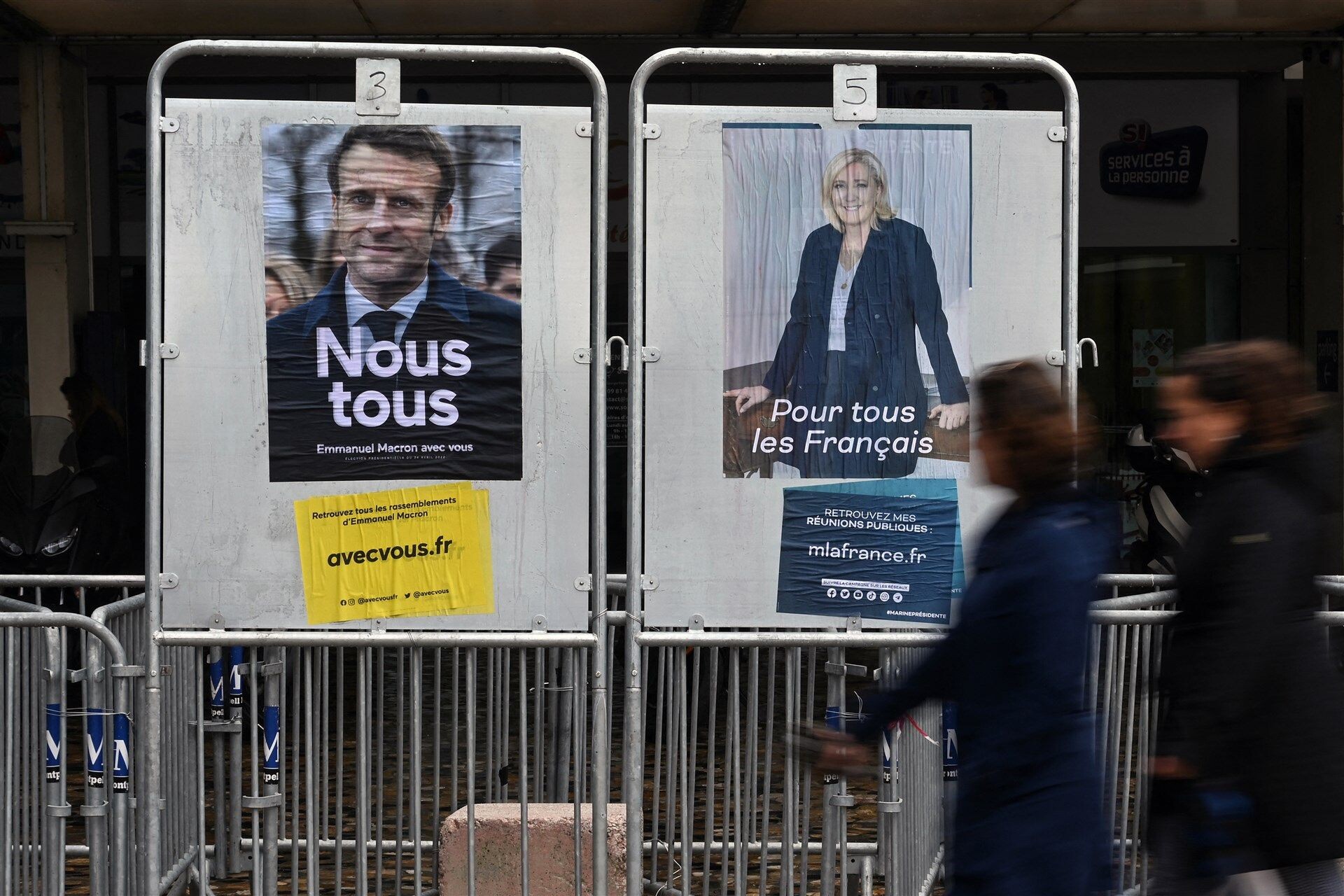 1e uur: Macron en Le Pen: links noch rechts?, 'Babi Yar. Context', de ondergang van de Koersk, Spaghettiwestern-componist Ennio Morricone, OVT 24-04-2022