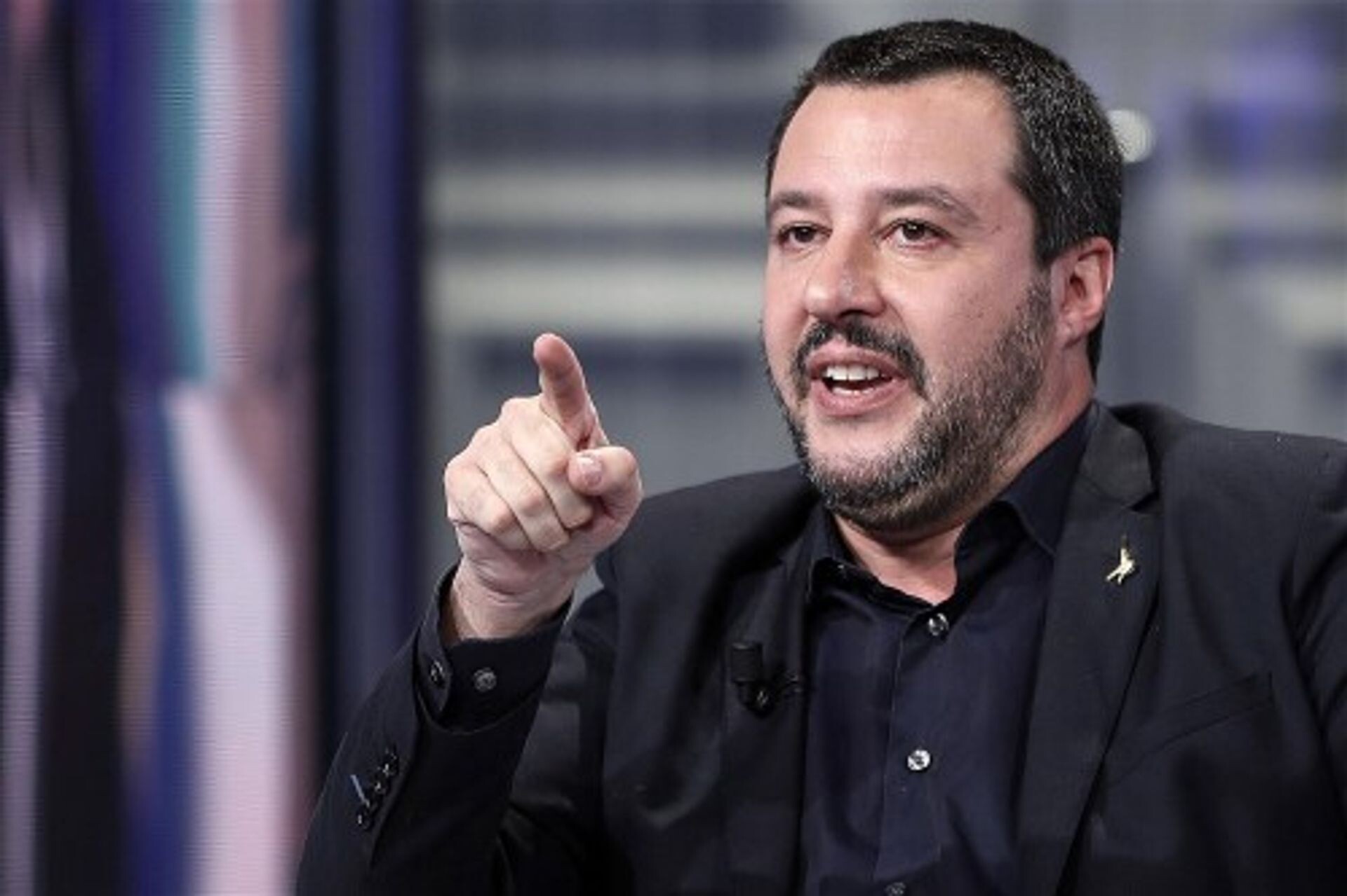 Frontale botsing Salvini en aanklager