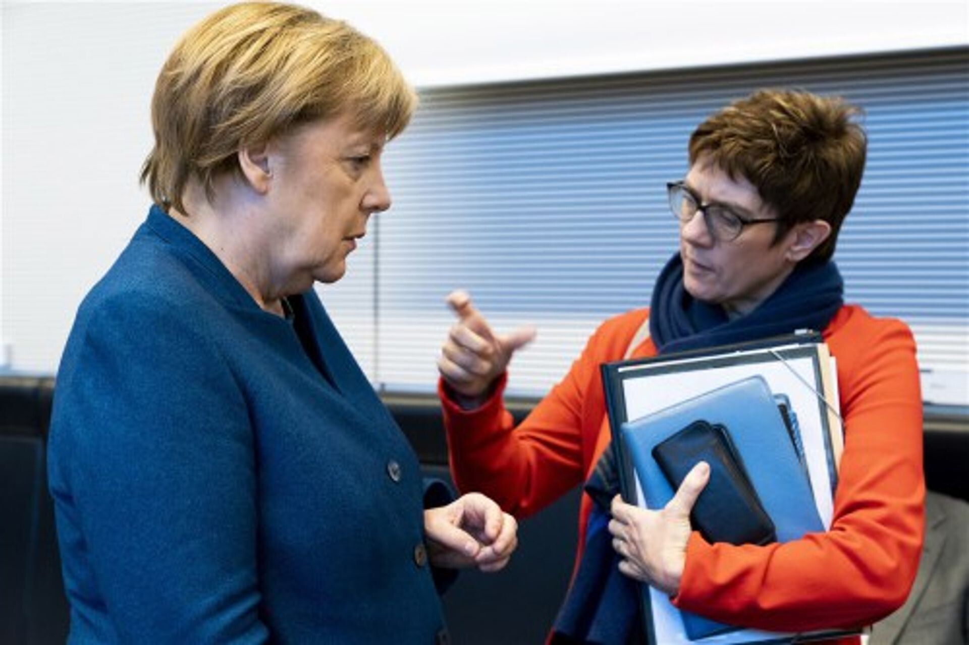 AKK en het nieuwe verhaal bij Europa