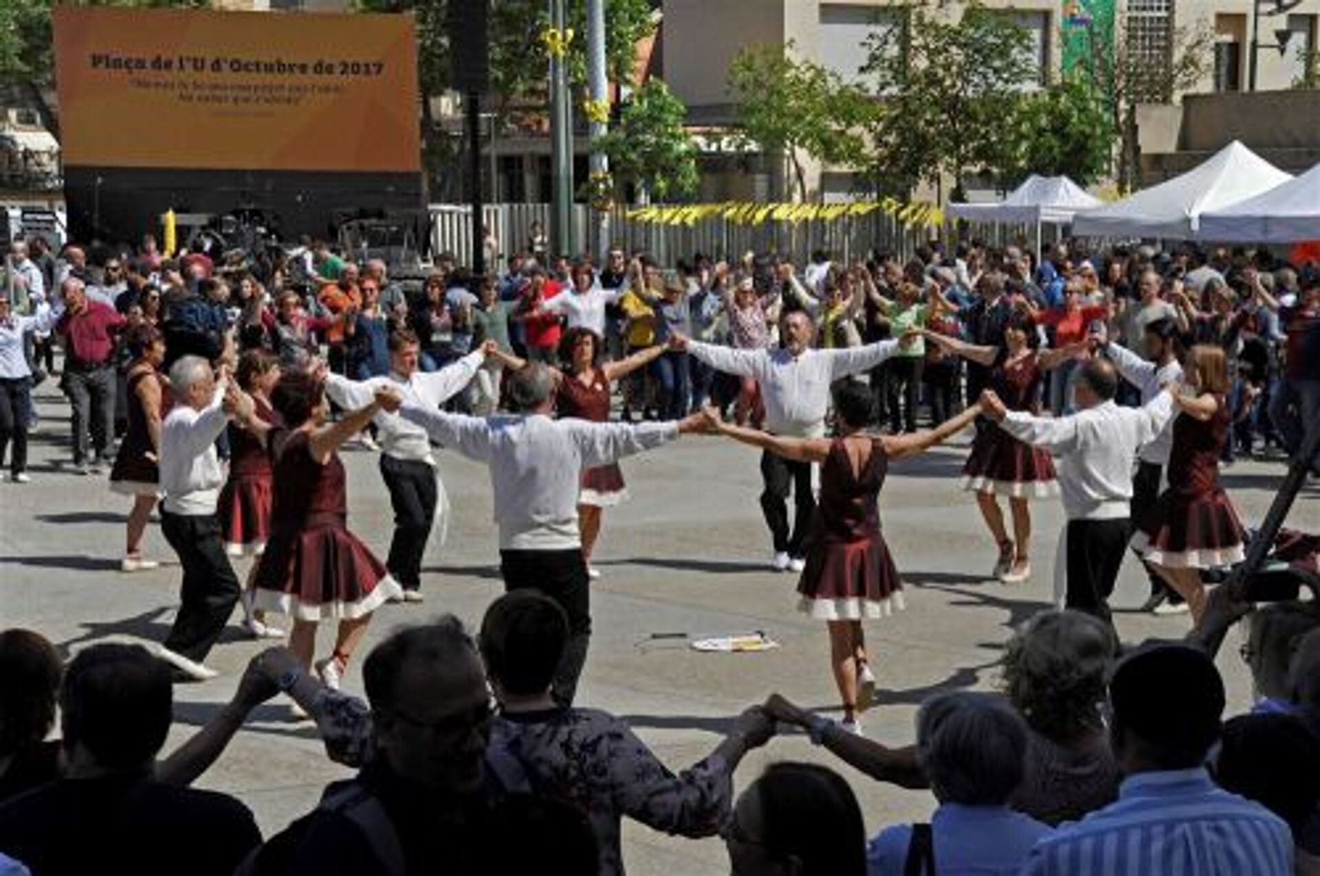 Sounds of Barcelona: de sardana