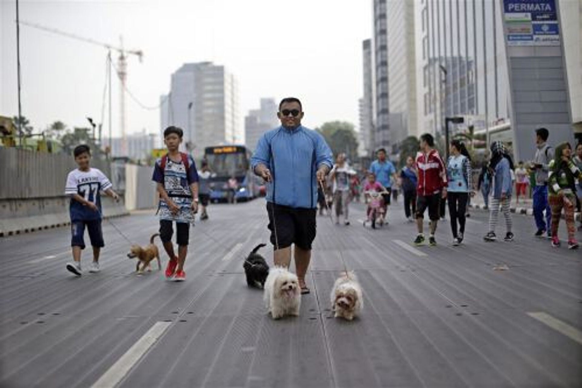 Zo klinkt een autovrije zondag in Jakarta