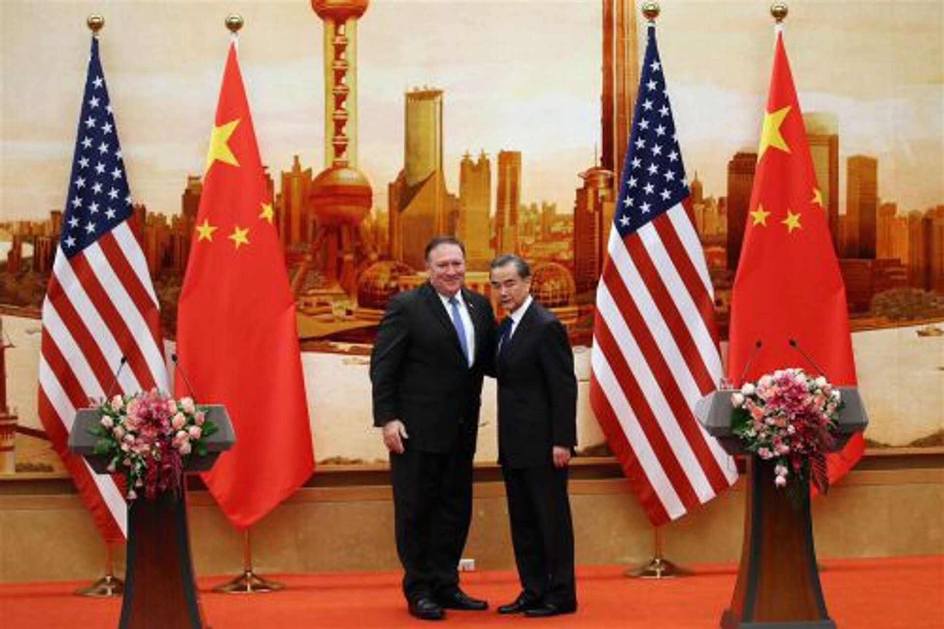 Ligt de Chinese zakenman al wakker van Trump?