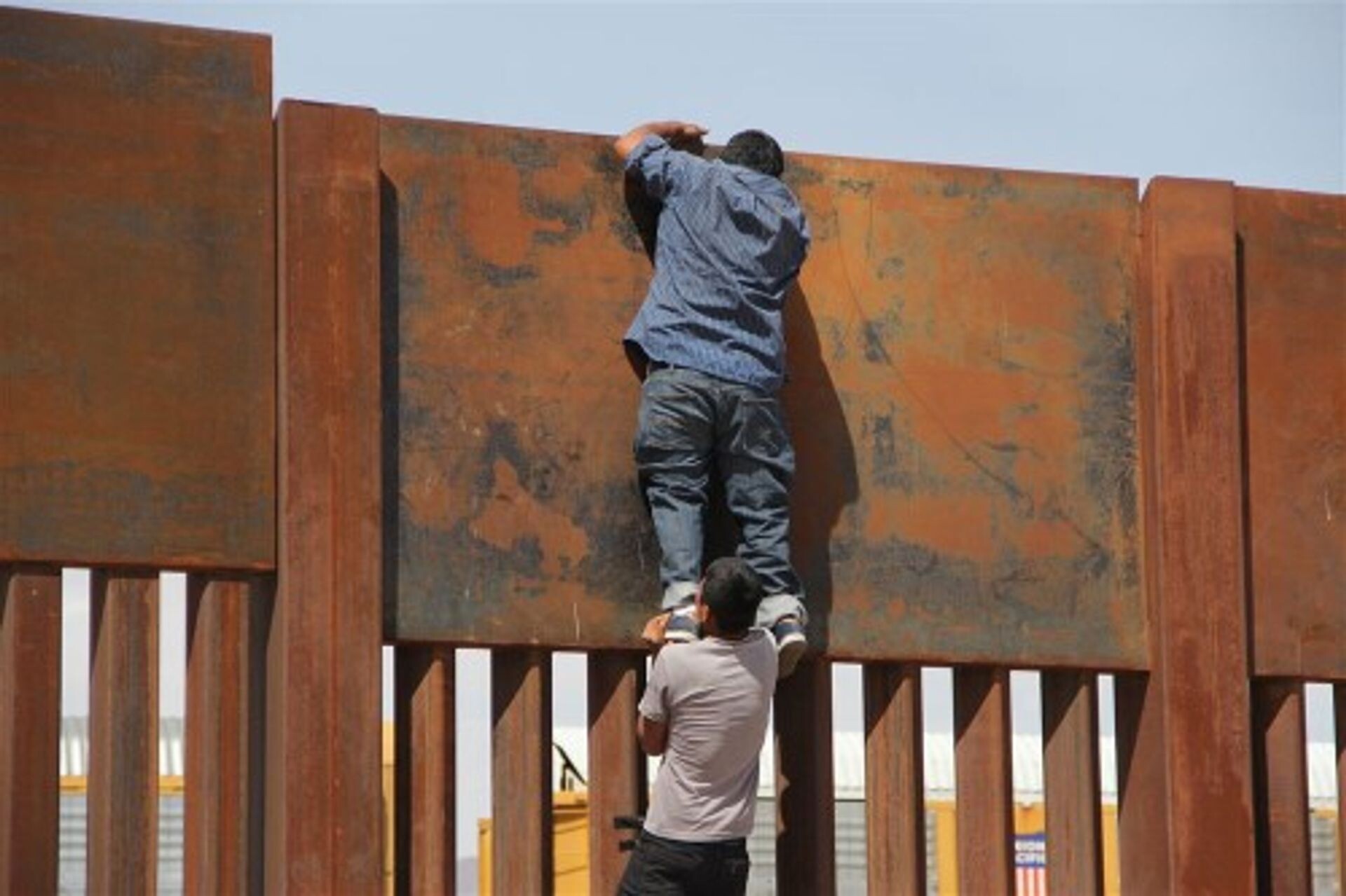 Op vreemdelingenjacht in dienst van US Border Patrol