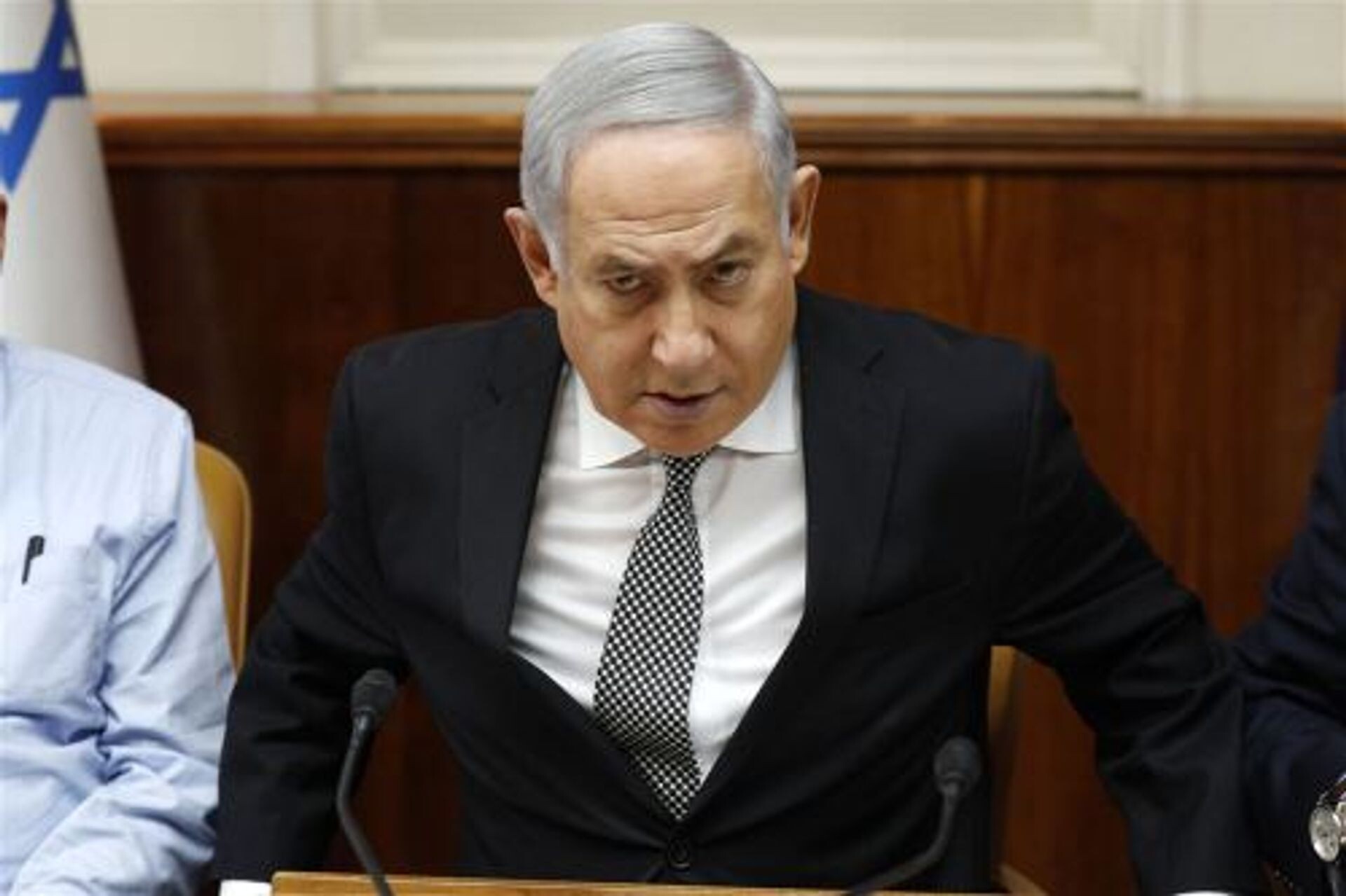 Netanyahu in de problemen