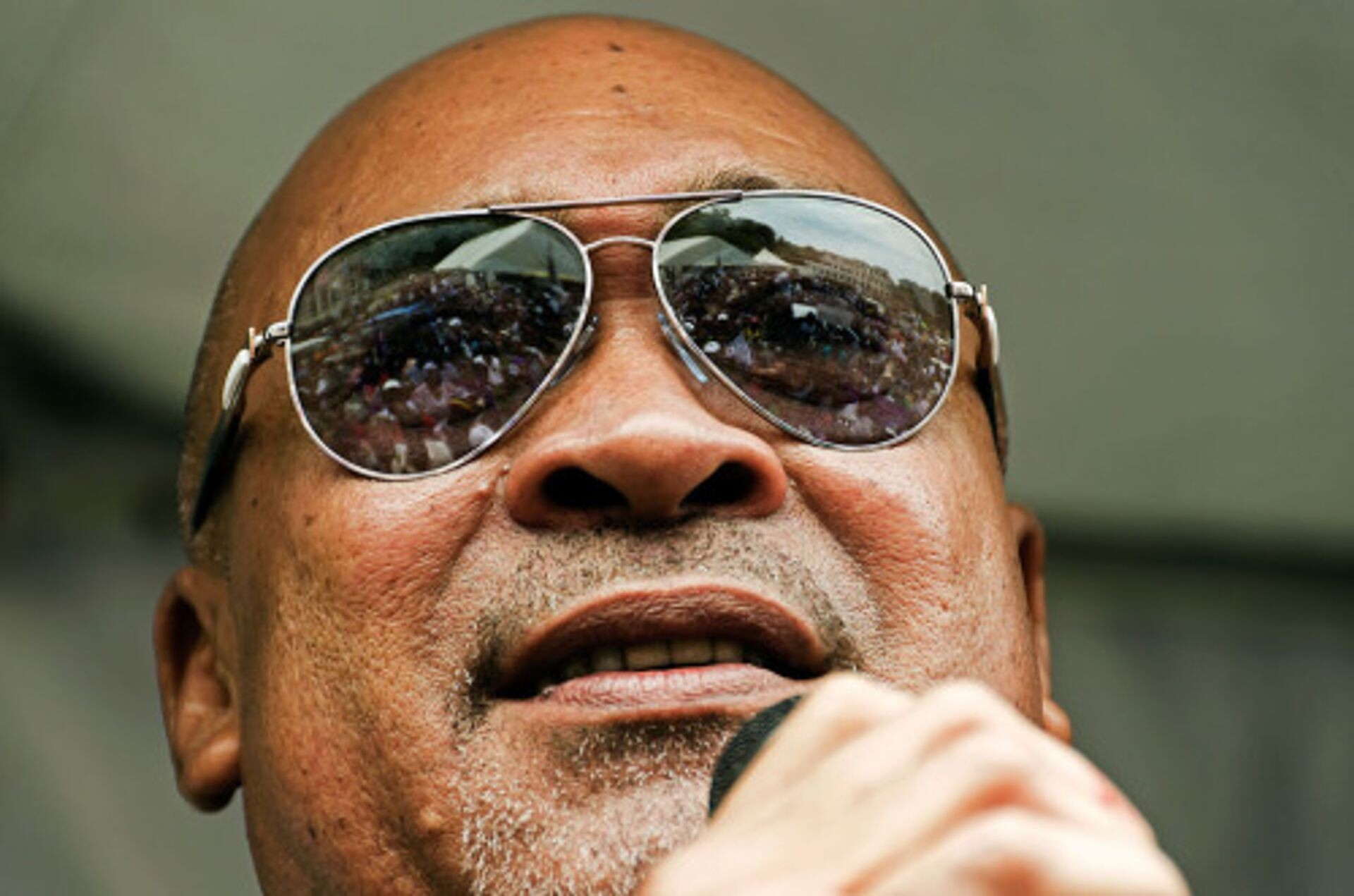 In de greep van Bouterse