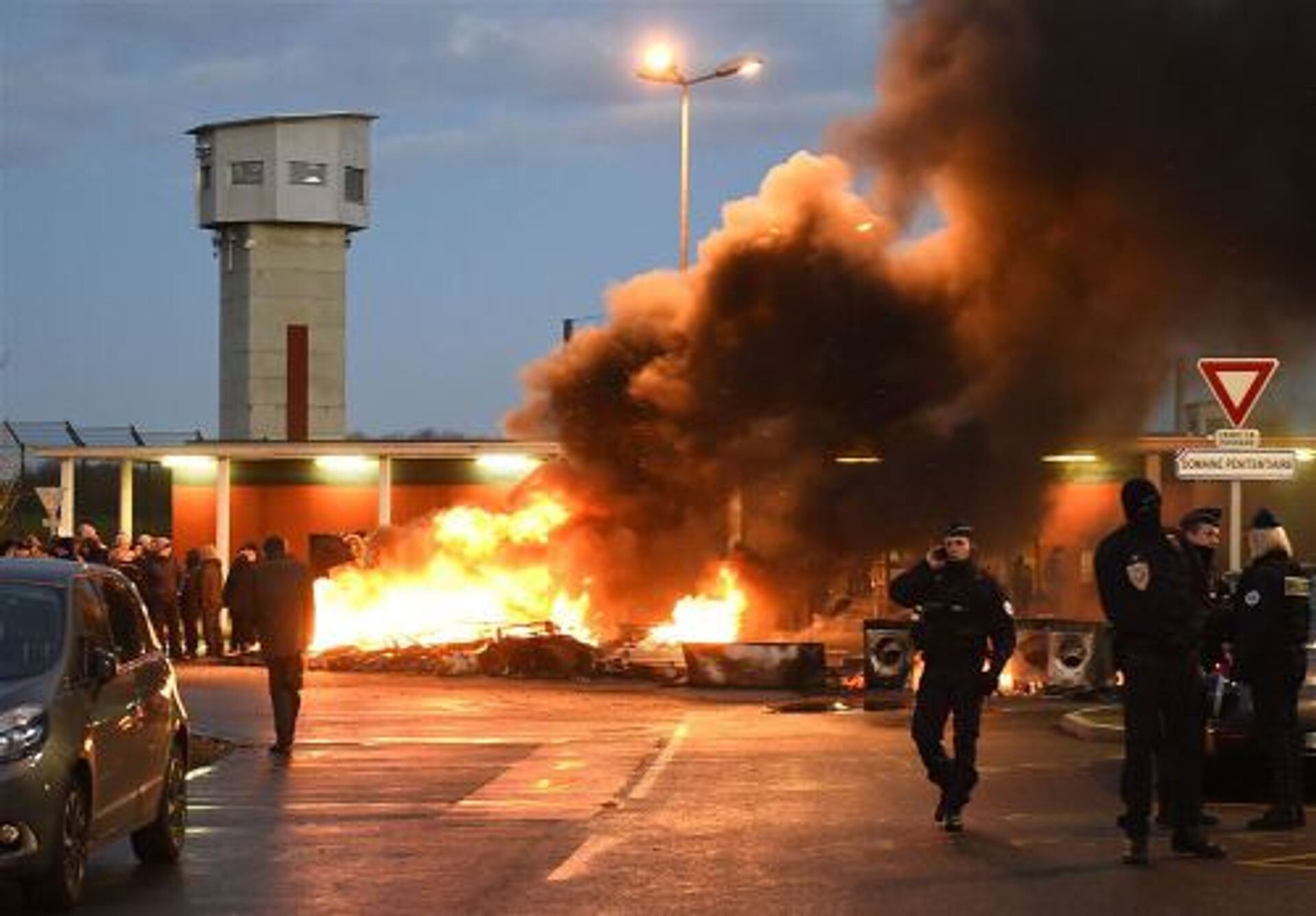 Politie grijpt in tegen Franse cipiers