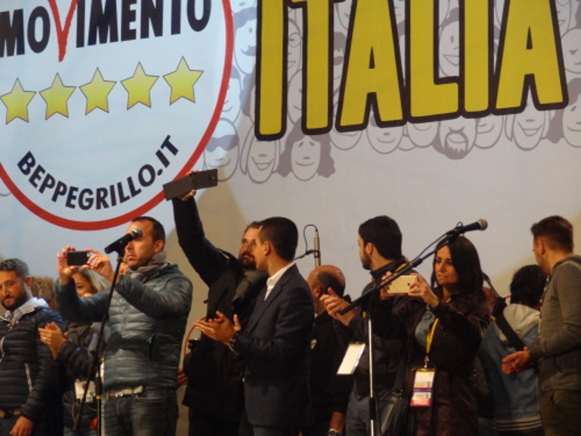 Italiaanse eurosceptici maken ommezwaai
