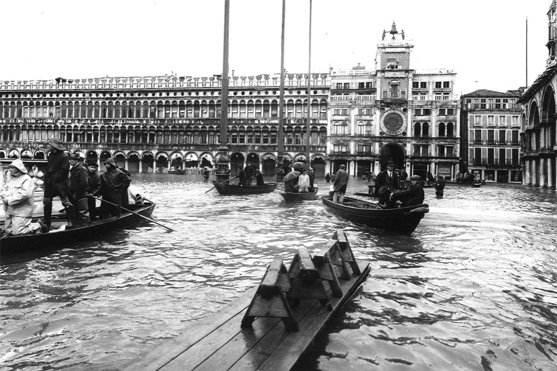 #1476 - De Vakantieman: Thijs Weststeijn gaat naar het San Marcoplein in Venetië
