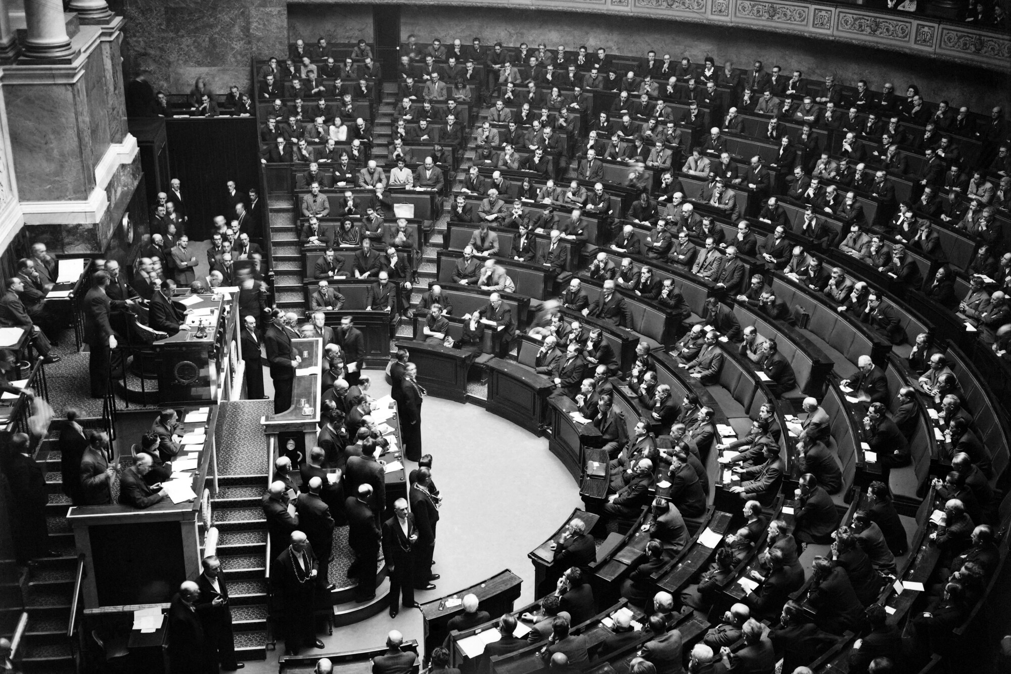 #1825 - Franse verkiezingen en de populistische revolte