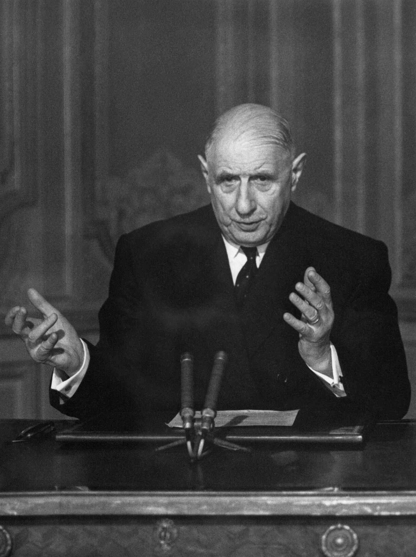 #1941 - Crisis in Frankrijk: einde van de vijfde Republiek? - Crisis in Frankrijk: einde van de vijfde Republiek?