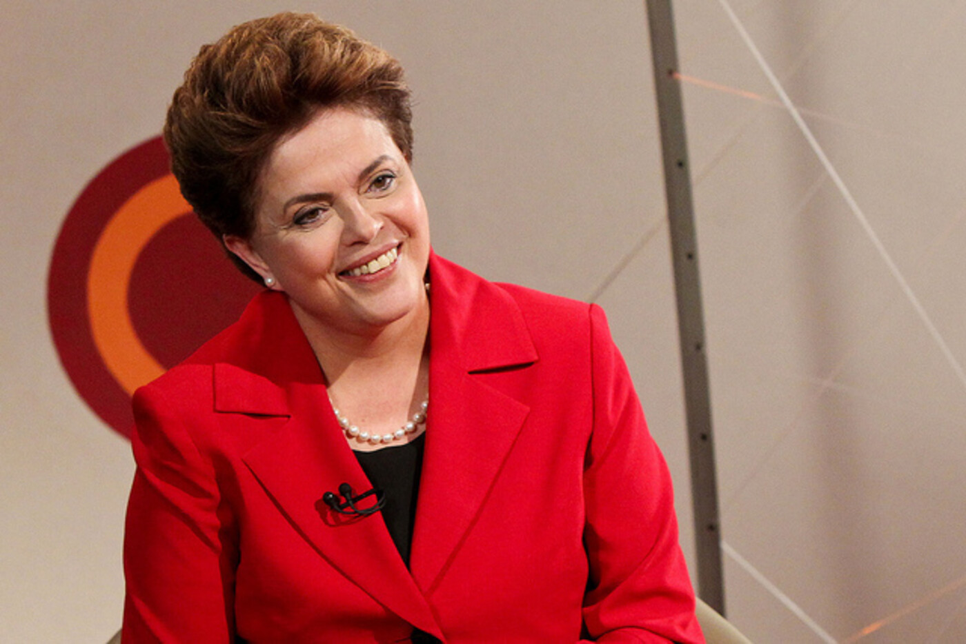 Macht Rousseff brokkelt af