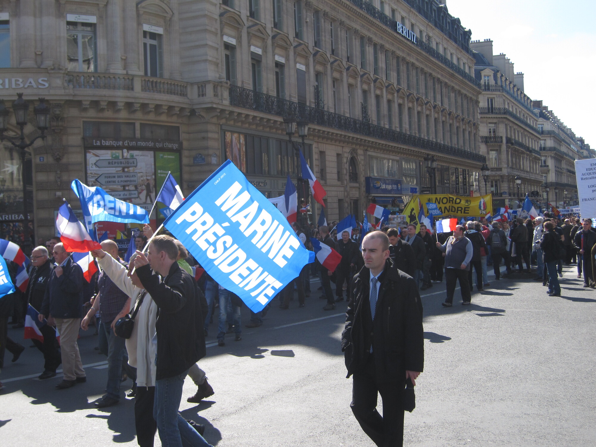 Front National en de socialistische chaos