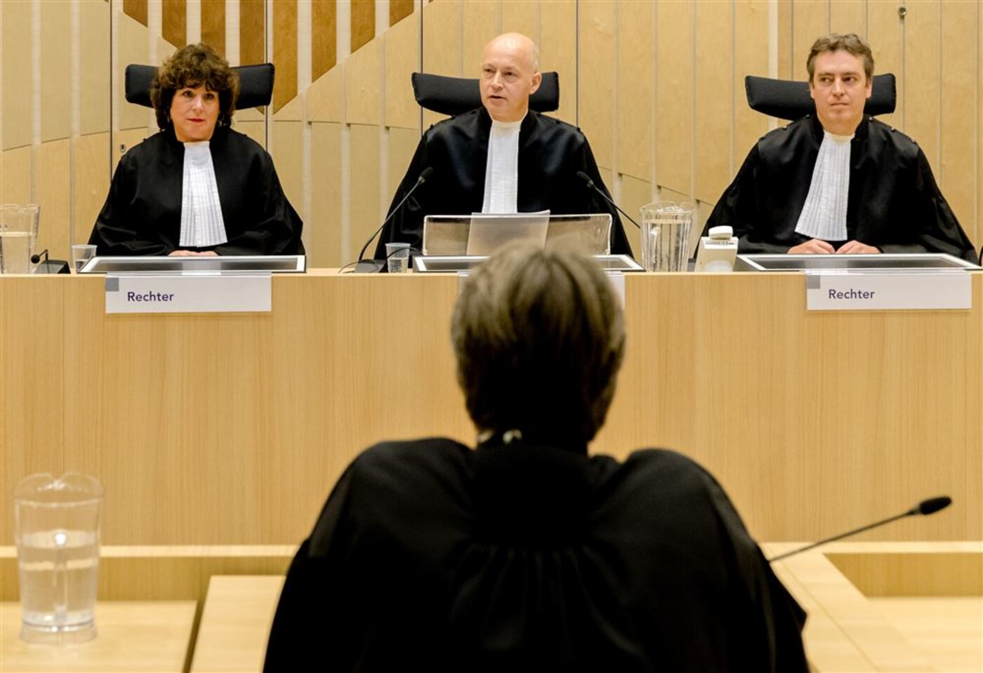 Leo Kwarten en Jan Hoogland over proces Wilders in Arabische wereld