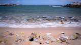 Hoe komen we af van het plastic in de zee?