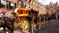 De vraag vandaag: Waarom rijdt de koning op Prinsjesdag in een koets?