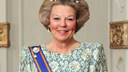 Blauw Bloed - Portret Koningin Beatrix