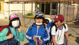Holland Doc - Children Of The Japanese Tsunami