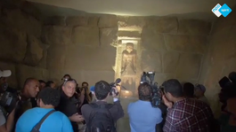 NPO Spirit 2015 Graven bij piramides heropend