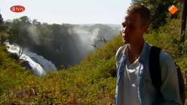 Dennis bezoekt de Victoriawatervallen