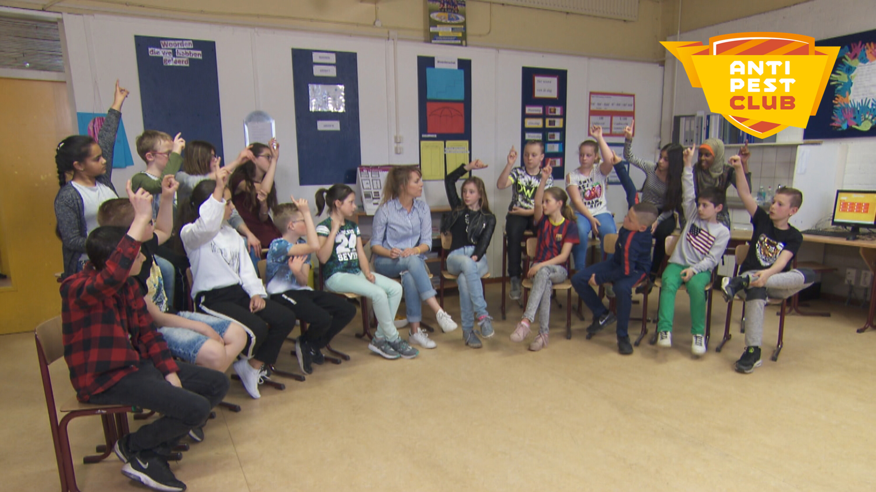 Waalwijk: met eieren bekogeld