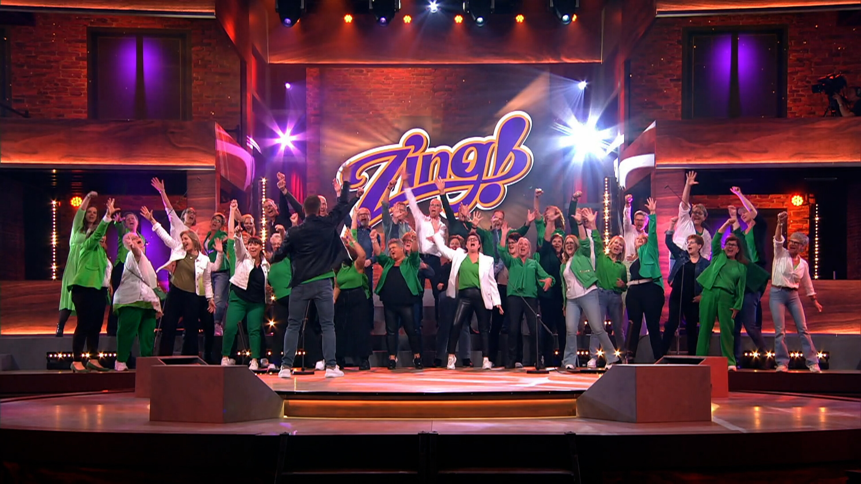 Bekijk de auditie van popkoor 'Let's Get Started'