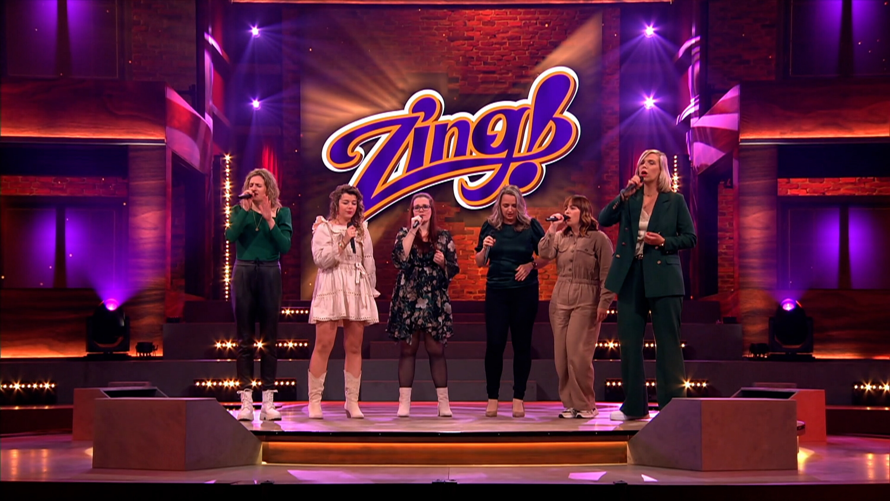 Ze huilt maar ze lacht | Bekijk de auditie van 'Rumor has it'