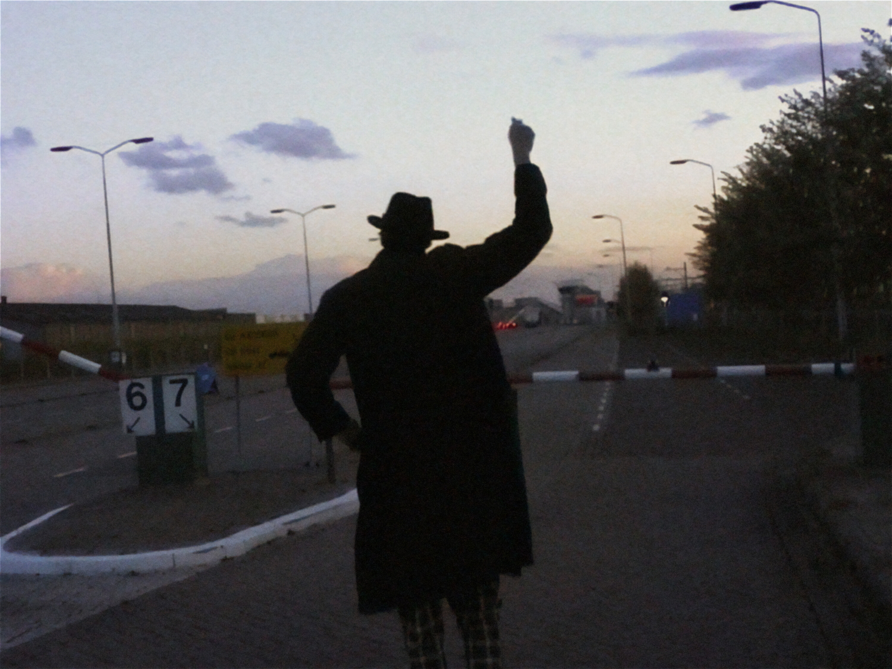 Nowhere man - Gebod 7