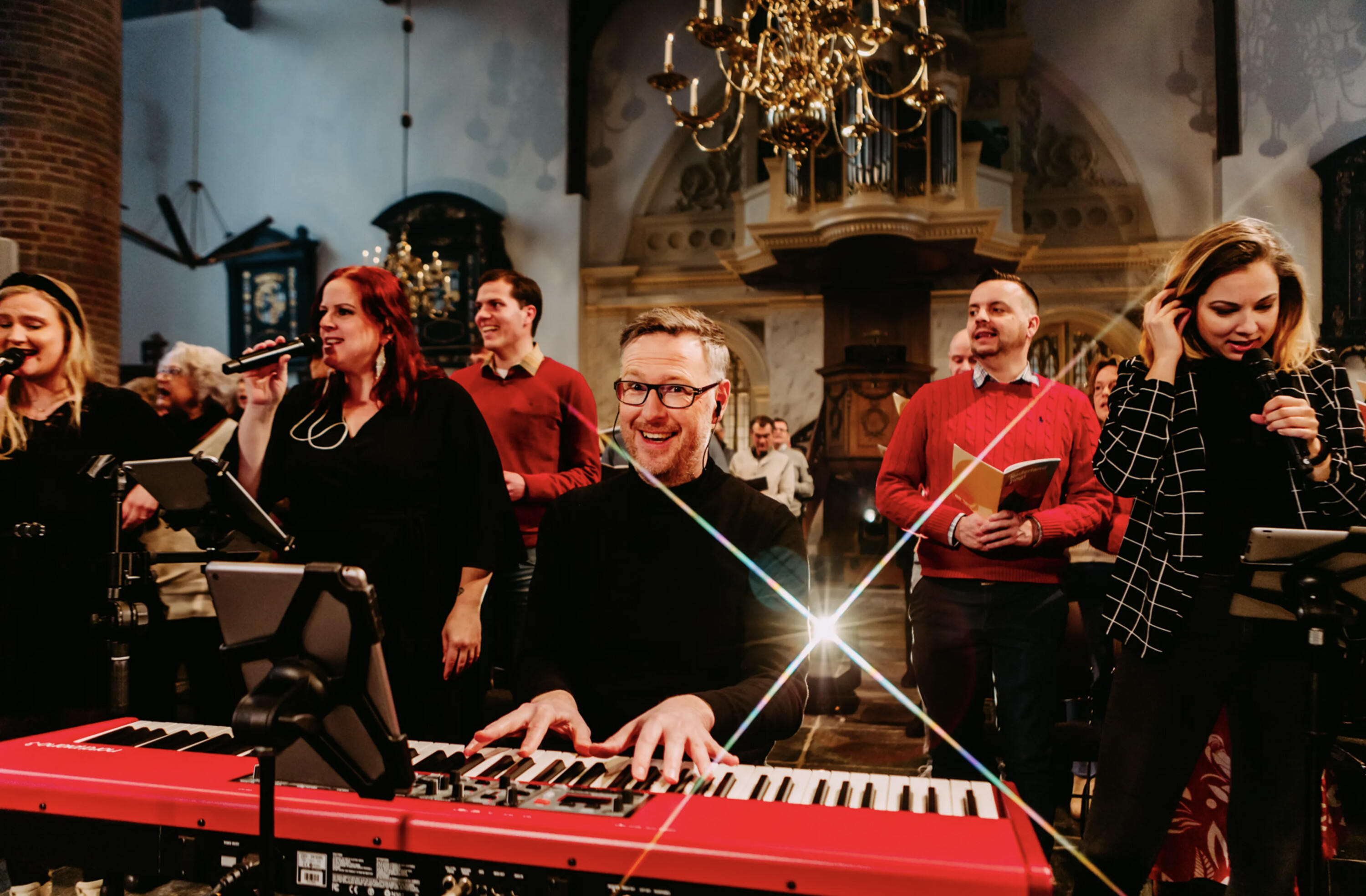 Niemand is minder, niemand meer