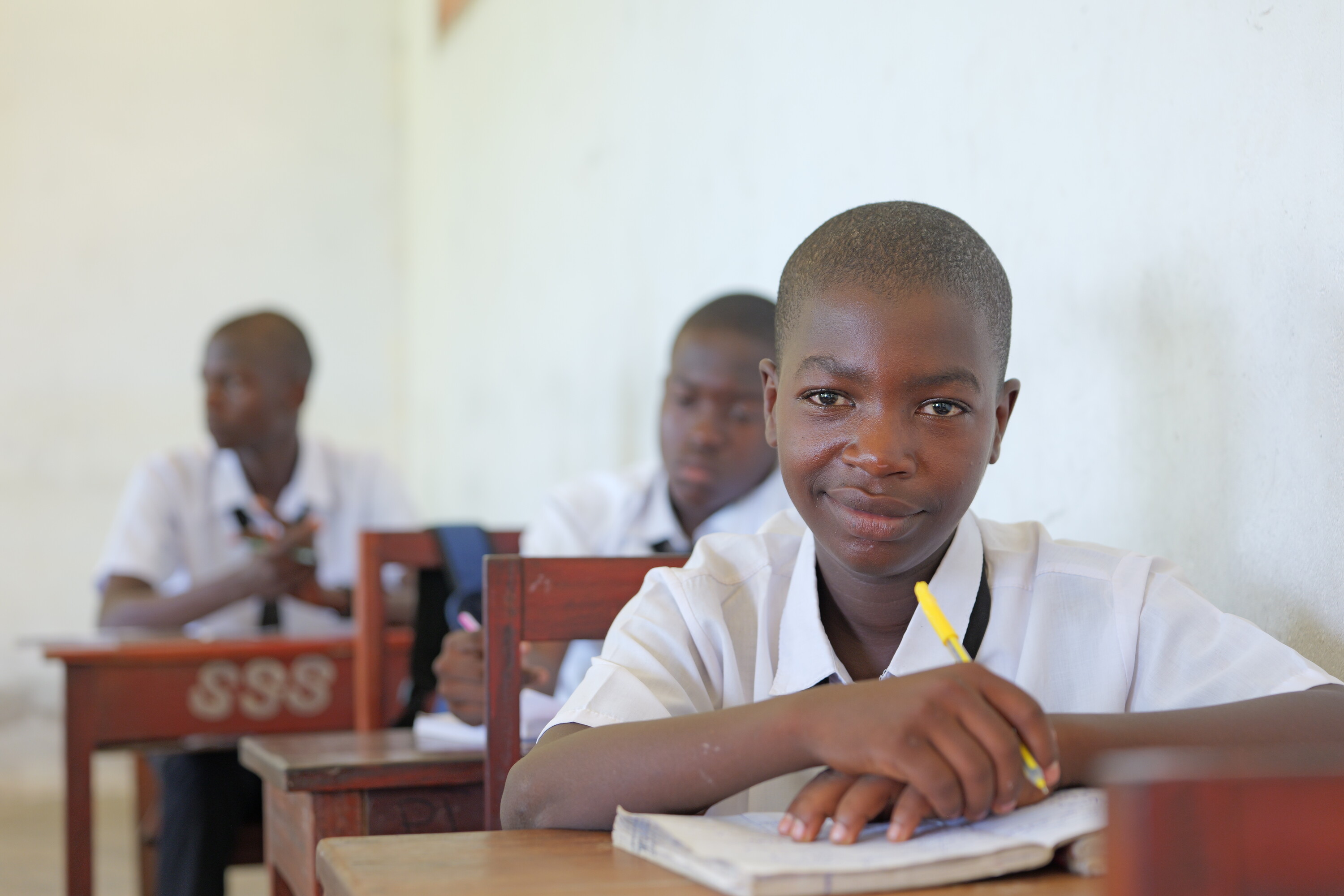 Tanzania: Emmanuel kan weer meedoen op school