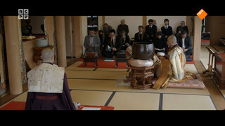 Hoe kun je mensen helpen het leven in te stappen in plaats van eruit? Een zenpriester in Japan trekt zich het lot van suïcidale mensen aan, nadat hij zelf drie mensen door zelfmoord verloor.