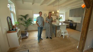 In Holten wonen Isla en Lucas in hun duurzame droomboerderij en Alain Caron is op bezoek bij een blauwebessenkwekerij.