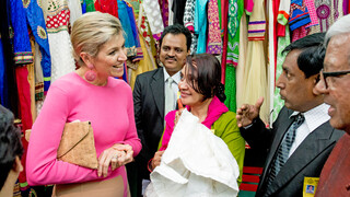 Blauw Bloed - Koningin Máxima Bezoekt Bangladesh