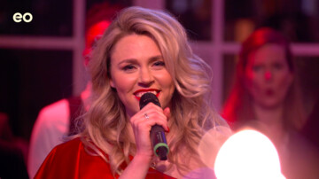 Lisa zingt Adele’s ‘Make you feel my love’ | Aflevering 4