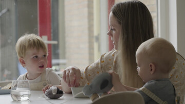 Opgevoed staat netjes | Trailer